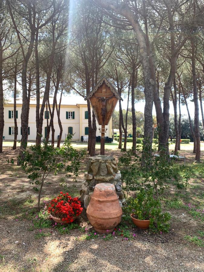 San Giuseppe Casa Per Ferie Hotel Quercianella Exterior photo