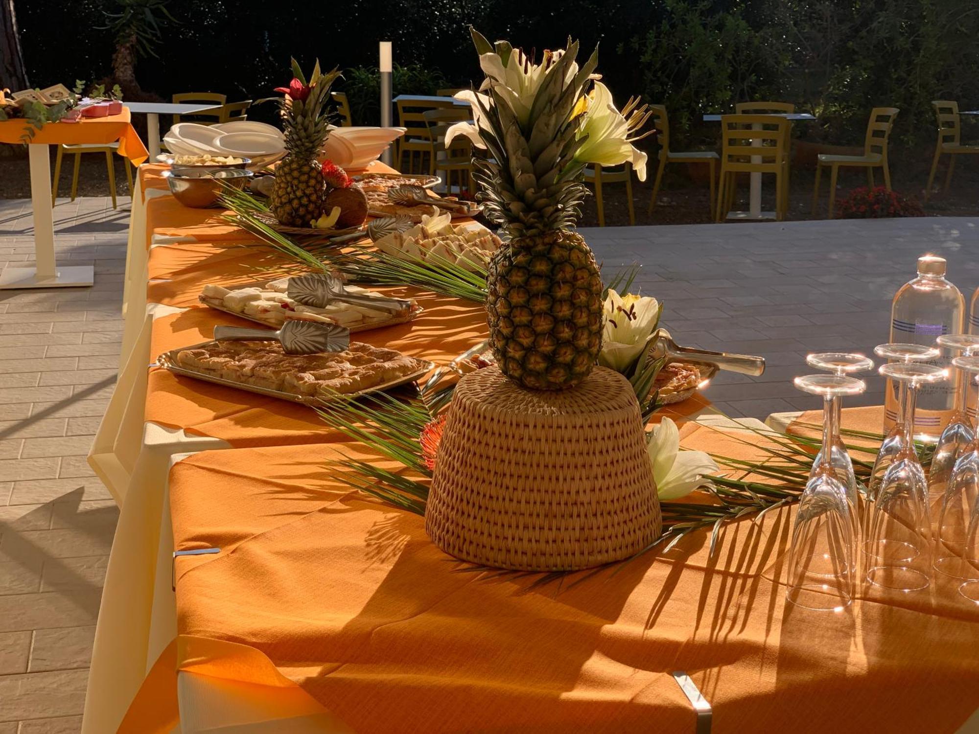 San Giuseppe Casa Per Ferie Hotel Quercianella Exterior photo